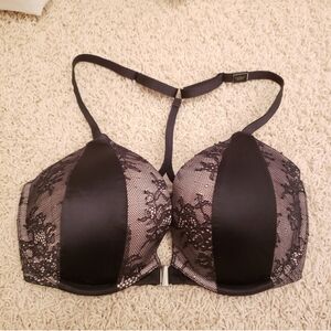 Victoria's Secret Bra Very Sexy Plunge Black Satin Size 32 DD NWT